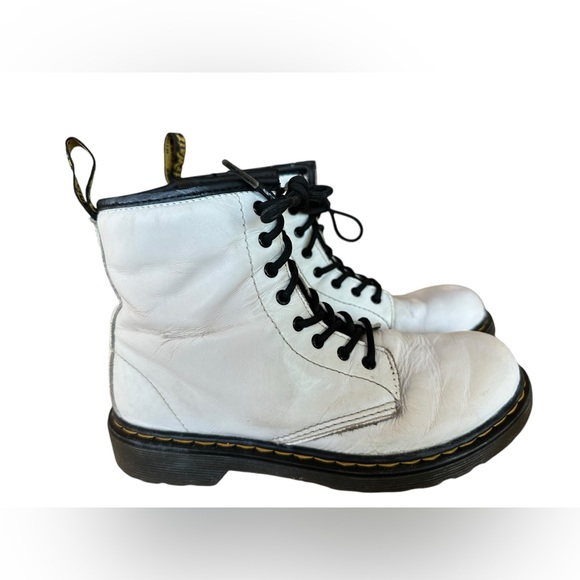 Dr. Martens Shoes - Vintage Dr. Martens Women White Combat Boots Lace Up Size 5 Scuffed B6